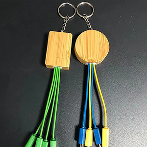 Porte-clés trois-en-un en bois massif de haute qualité, protection de l'environnement, câble de charge rapide - Product Image 5