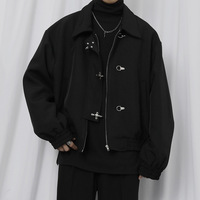 Veste d'homme élégante personnalisée, style vintage d'hiver, noire, coupe universitaire décontractée, avec fermoir métallique et mélange de laine