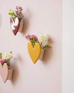 <span class=keywords><strong>Vaso</strong></span> in Porcellana con Design <span class=keywords><strong>a</strong></span> <span class=keywords><strong>Cuore</strong></span> Irregolare e Fragola, Decorazione per la Casa, <span class=keywords><strong>Vaso</strong></span> da Appendere <span class=keywords><strong>a</strong></span> Parete - Product Image 2