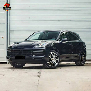 En <span class=keywords><strong>vente</strong></span> Mise à niveau vers Turbo Style Kit carrosserie pour <span class=keywords><strong>Porsche</strong></span> <span class=keywords><strong>Cayenne</strong></span> 9Y0 Kit carrosserie avec pare-chocs avant Pare-chocs arrière jupes latérales - Product Image 4