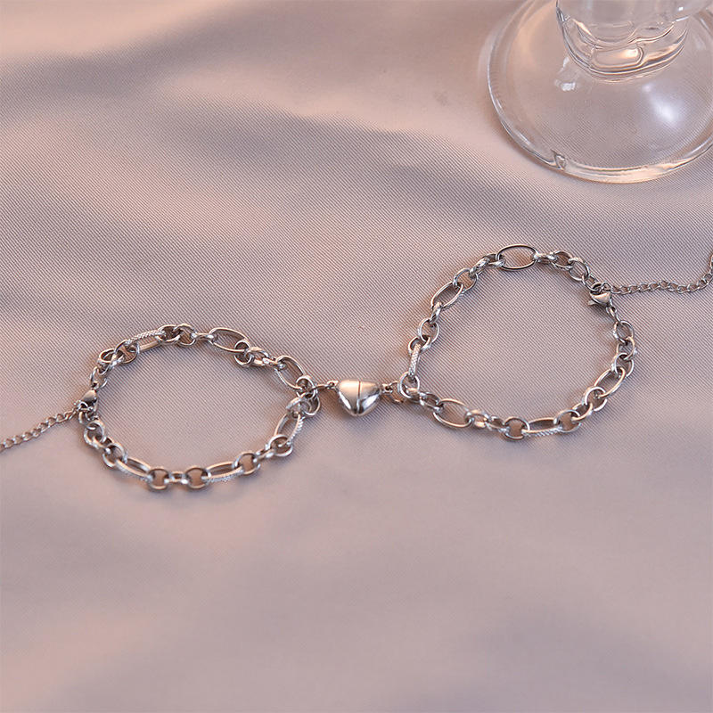 ห่วงโซ่ลายคู่ (เงิน)