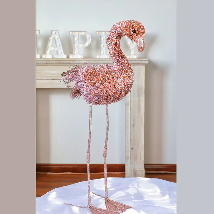 New design popular flamingo figure decoration hotel and living room decor Handicraft