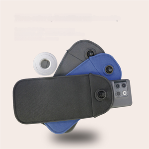 छात्रों के लिए शीलयोग्य नियोप्रोन सेल फोन पाउच, एंटी-विकर्षण और एंटी-जासूसी लॉकर चुंबकीय लॉक आकस्मिक शैली - Product Image 2