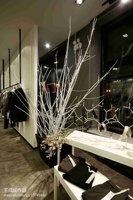 Meubles d'intérieur pour magasin de vêtements, présentoir en bois pour vêtements, table de présentation pour boutique de mode