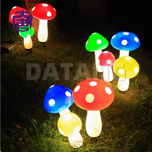 Lámpara con Motivo de Hongo Colorido, IP65 Impermeable, Luces Decorativas para Festivales, Resorts, Plazas y Patios - Product Image 2