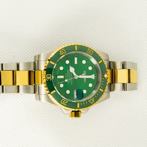 Montre mécanique automatique de mode pour homme, bracelet en acier inoxydable doré et vert, 20 mm de large, résistante à l'eau, faible MOQ - Product Image 2