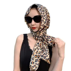 Touca de chiffon muçulmano de alta qualidade, chapéu de leopardo personalizado de poliéster para mulheres, tamanho grande, grande e de alta qualidade, moda de 2024