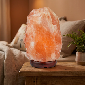 Lámpara natural premium hecha a mano con piedra de sal rosa del Himalaya, 2-3 kg, lámpara de sal rosa artesanal, sal natural - Product Image 1
