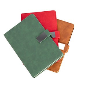 Vente en gros de cahiers rétro A5 personnalisables Cahier de notes de bureau à boucle magnétique en cuir épais avec logo d'entreprise - Product Image 4