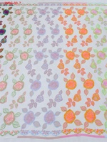 Collection de Tissus en Satin Brodé Floral T-win Textile – Tissu de Broderie Intricate avec Fleurs 3D et Fil Doré
