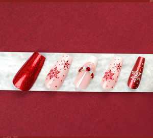 Faux Ongles de Noël Adhésifs Scotch pour Dessins d'Ongles, Ongles Artificiels Courts Ovals à Couverture Complète avec Motifs de Dessins Animés à Coller - Product Image 6