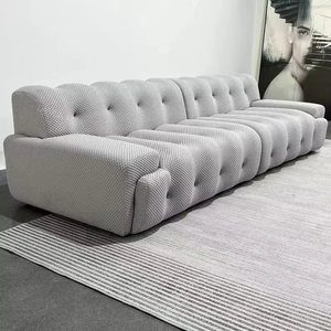 Sofá Chesterfield Italiano Ajustable, Minimalista, de Líneas Rectas Simples, en Tela Negra, Moderno, de Tres Plazas, para Sala de Estar - Product Image 4