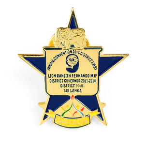 <span class=keywords><strong>ฟรี</strong></span>ที่กําหนดเองบวกสิงโตคลั<span class=keywords><strong>บ</strong></span>สากลโลหะทองป้ายสกรูด้านหลังหมุด - Product Image 3