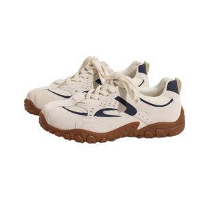 Nouvelles chaussures en toile à la mode - chaussures mignonnes à talon bas et semelle souple. Chaussures décontractées pour hommes avec surface en cuir. Confortable pour - Product Image 4