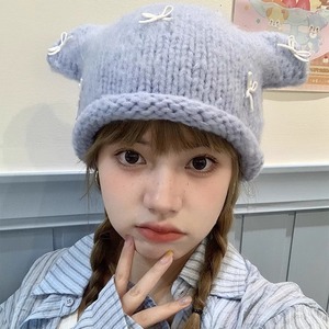 Bonnet tricoté avec oreilles de chaton mignonnes et nœud pour femme, chapeau à oreilles couvrantes pour l'automne et l'hiver, bleu, noir, rouge, blanc - Product Image 1