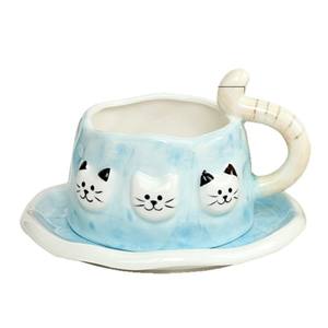 แก้วกาแฟเซรามิคพร้อมจานรองลายแมวเพ้นท์มือ ดีไซน์หางแมวสุดสร้างสรรค์ ด้ามจับรูปอุ้งเท้าแมว สวยงามระดับพรีเมียม - Product Image 1