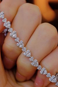 Xinfly 18K Pure <b>Gold</b> Tennis Bracelet 2.4ct Full Natural Diamond Heart Shape Elegant Diamond Bracelets & <b>Bangles</b> - Product Image 5