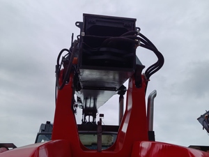 รถยกตู้คอนเทนเนอร์มือสอง Kalmar ขนาด 45 ตัน ราคาแข่งขัน ทนทานต่อการสึกหรอ มีสินค้าในสต็อก สำหรับใช้งานในท่าเรือ - Product Image 2