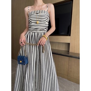 Vestido Tubo Ajustado con Tirantes, Diseño Vintage con Textura Plizada, Rayas Blancas y <span class=keywords><strong>Negras</strong></span>, Sn7479 - Product Image 4