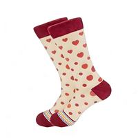 Chaussettes fantaisie amusantes, originales et cool en coton jacquard à motifs cœurs pour femmes – Vente en gros