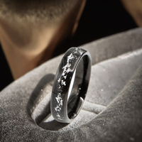 POYA Bague en tungstène noir de 6mm bombée avec incrustation de feuilles de grès et d'argent Bagues de mariage pour hommes et femmes Bagues de fiançailles