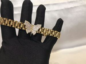 Bracciale alla Moda Personalizzato in Acciaio Inossidabile con Ciondolo a Farfalla con Zirconi CZ e Pietra Portafortuna - Product Image 3