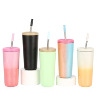Tasse à café isolée réutilisable de 24oz sans BPA 18/8 gobelet en paille en acier inoxydable de qualité alimentaire garde les boissons froides