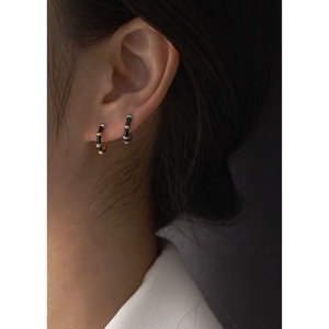 Orecchini a Cerchio Ouj Antichi Placcati Oro 18k a Forma di Bambù Stile Vintage Occidentale con Smalto Placcato Argento Sterling 925 - Product Image 3