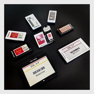 Kit de démonstration d'étiquettes de rayonnage électroniques E-Ink très demandées, système <span class=keywords><strong>ESL</strong></span> 2,4 GHz, étiquettes de prix électroniques pour supermarché - Product Image 1