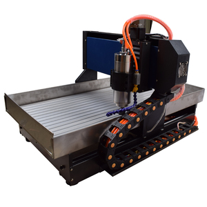Machine de gravure de médaille CNC pour machine de découpe de métal 6040 - Product Image 1
