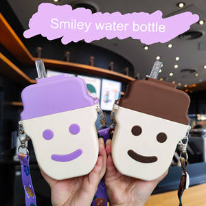 Bouteille <span class=keywords><strong>d</strong></span>'eau portable créative et mignonne en forme de dessin animé pour l'été, avec sangle, pour glaces et sucettes glacées, pour bébés, enfants, étudiants, logo personnalisé - Product Image 2