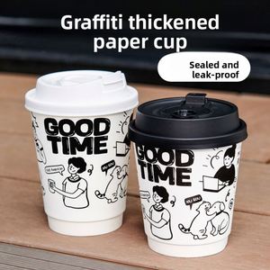 Vasos de Papel Desechables de Doble Pared de 10oz Personalizados con Recubrimiento para Café, Té con Leche y Bebidas Calientes, con Tapas y Diseños de Graffiti Pintados a Mano - Product Image 3
