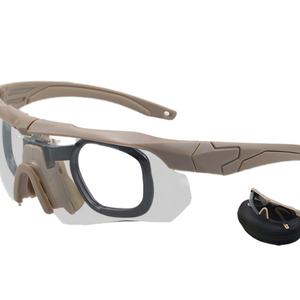Gafas de Seguridad Tácticas Verdes con 3 Lentes Acrílicas Intercambiables Resistentes a los Arañazos, Montura de Resina de Aro Completo, Gafas Protectoras Contra el Viento - Product Image 1