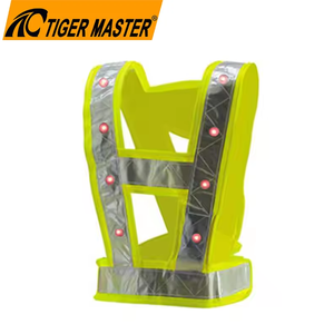 Logo personnalisé 120 Grammes Polyester Tissu Ajuster Clignotant Led Running Haute Visibilité Gilet de Sécurité Réfléchissant avec Lumières LED - Product Image 4