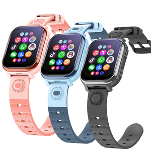 Montre connectée pour enfants A101 4G carrée en silicone, IP67, localisation magnétique LBS+GPS+WIFI, appels vidéo HD IPS, répondre aux appels - Product Image 1