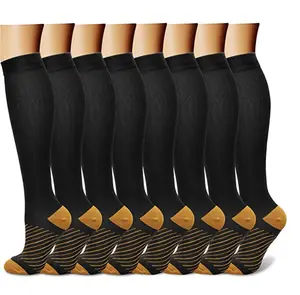 Chaussettes de compression à tube moyen en nylon Chaussettes professionnelles en cuivre Chaussettes de compression à haute élasticité en cuivre