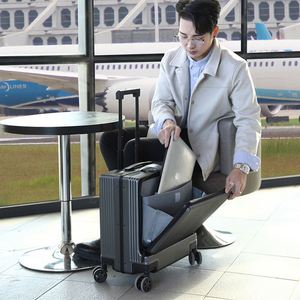 Lightweight Boarding <b>Suitcase</b> with Drop-resistant and Pressure-resistant Features Equipped with Silent Universal Wheels - Product Image 4