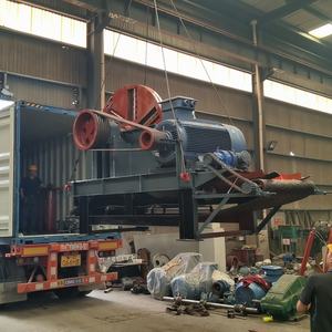 Broyeur de branches de bois, machine à broyer les branches d'arbres, capacité de 15 t/h, ouverture de 1700 mm, usage industriel - Product Image 5