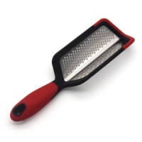 Râpe à fromage triangulaire en acier inoxydable 2 en 1 Éplucheur de citron Outil de cuisine multifonctionnel