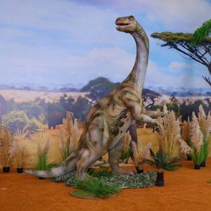 Dinosaure animatronique Plateosaurus grandeur nature en métal pour parcs d'attractions, zoos, maternelles, centres commerciaux et aéroports - Product Image 2