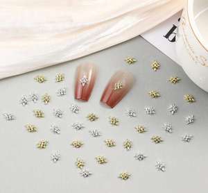 อุปกรณ์ตกแต่งเล็บคริสตัลรูปดาวแปดแฉกขนาดเล็กแบบ 3 มิติ ทำจากโลหะผสม - Product Image 4