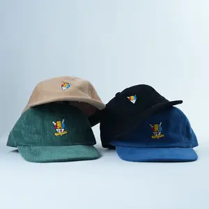 Cappellino Snapback non strutturato con cavo a 5 pannelli con Logo ricamato personalizzato su cappello di velluto a coste a basso profilo a 5 pannelli