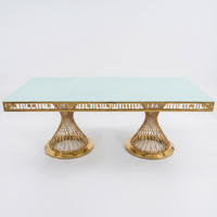 Table à manger moderne en acier inoxydable doré avec plateau en verre trempé pour hôtel et usage extérieur, événements de mariage et banquets