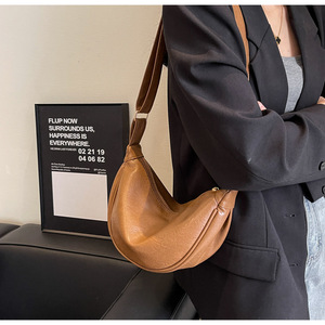 Bolso de hombro/bolso cruzado/bolso tipo bandolera/bolso casual simple/bolso tipo dumpling/bolso de PU suave de alta calidad para mujer. - Product Image 1