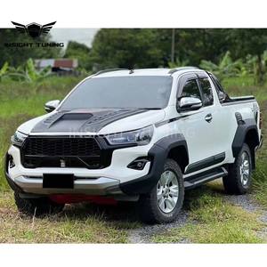 Kit Carrosserie SR5 Insight Tuning Facelift avec Clips de Pare-chocs Avant Nouveaux pour Hilux GR Sport 2016-2019, Ouvertures pour Capteurs d'Aide au Stationnement, Garantie 1 An - Product Image 5
