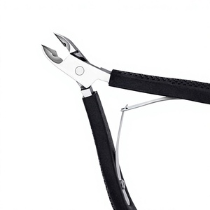Cortacutículas Premium de Acero Inoxidable, el Más Vendido, Removedor de Cutículas, Cortador de Uñas, Cortaúñas para Uñas de los Pies, Cuchilla Extra Afilada - Product Image 1