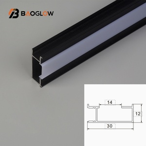 Nouveautés : Lot de 10 Profils LED en Aluminium Antidérapants de 1 Mètre pour Escaliers, Plafonds et Murs – Bande Lumineuse LED pour Plinthes et Escaliers - Product Image 2