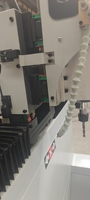 Machine de fraisage et de perçage CNC de haute qualité pour profilés en aluminium, machine de fraisage par copie de 800 mm pour fenêtres et portes