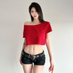 Top Corto Asimétrico Estilo Urbano para Mujer, Color Sólido, Hombros Descubiertos, Manga Corta, Sexy, Estilo Hip Hop - Product Image 2