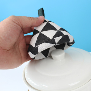 Poignée de couvercle triangulaire isolante en coton et lin, résistante à la chaleur, mini-gants de four pour casseroles et faitouts - Product Image 1